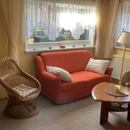 Zum Anmselgarten Apartamento *